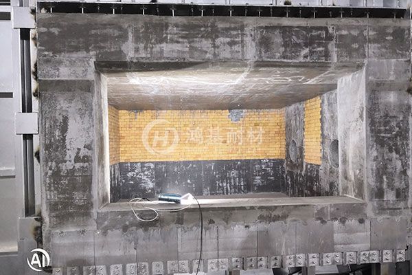 内蒙古包头熔铝炉施工完成