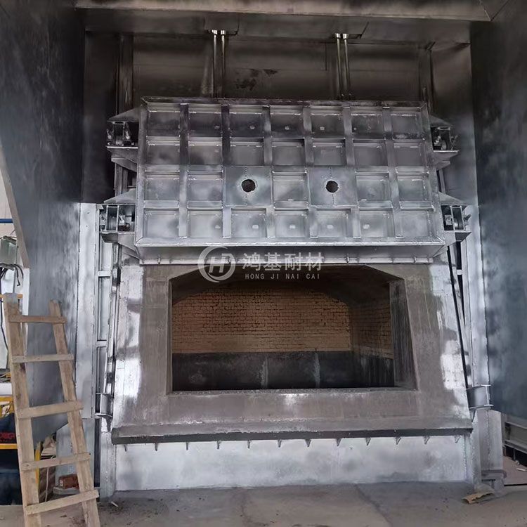 铝熔铸炉耐火材料设计与施工