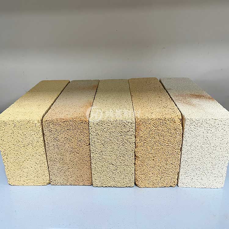 高铝聚轻砖(体密1.0)