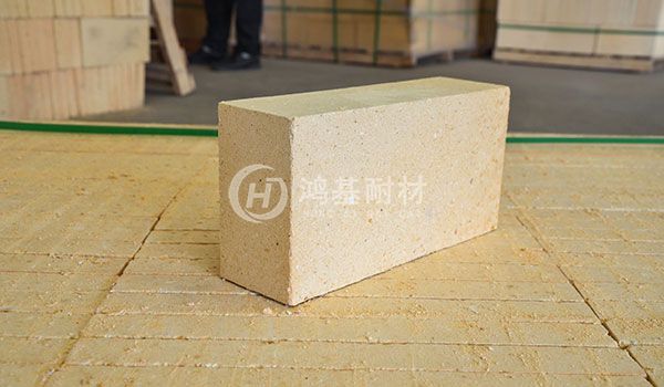 耐火砖遇到高温有什么化学反应